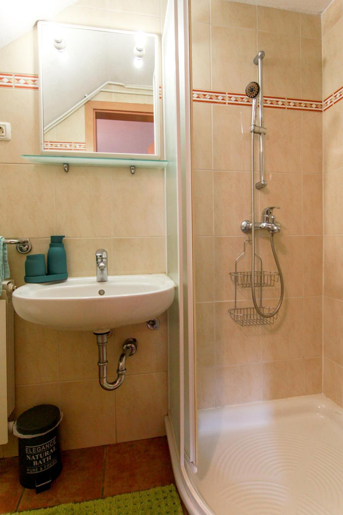 Apartma Dvor Milena 보베츠 외부 사진