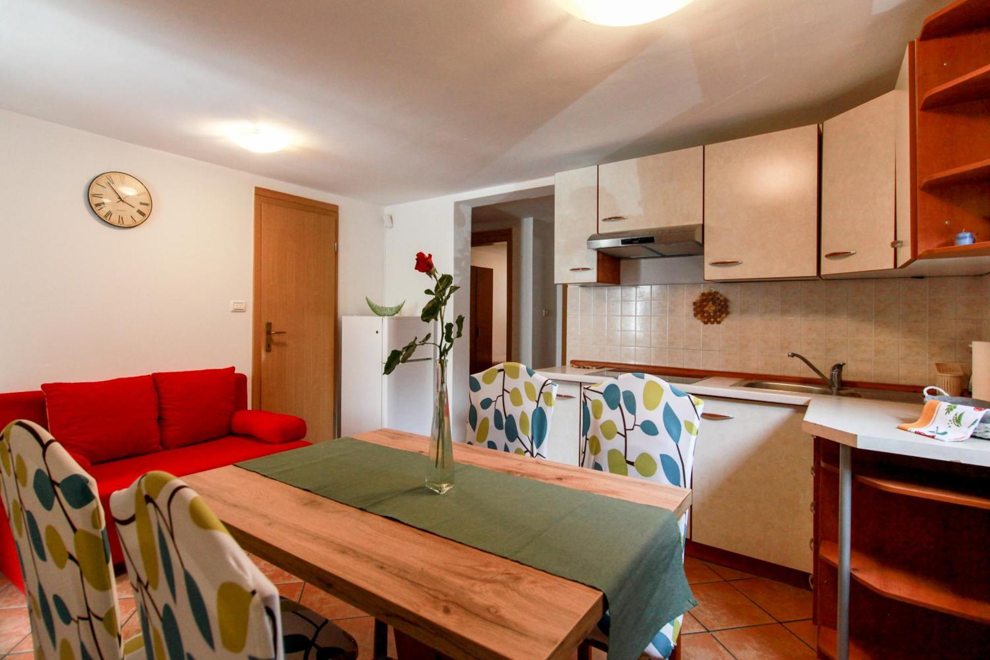 Apartma Dvor Milena 보베츠 외부 사진